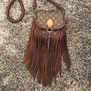 Loius Vuitton Vintage St. Cloud bag with fringe